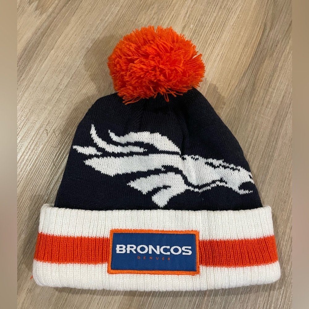 NFL Bronco Budweiser Football Toque. Adult O/S